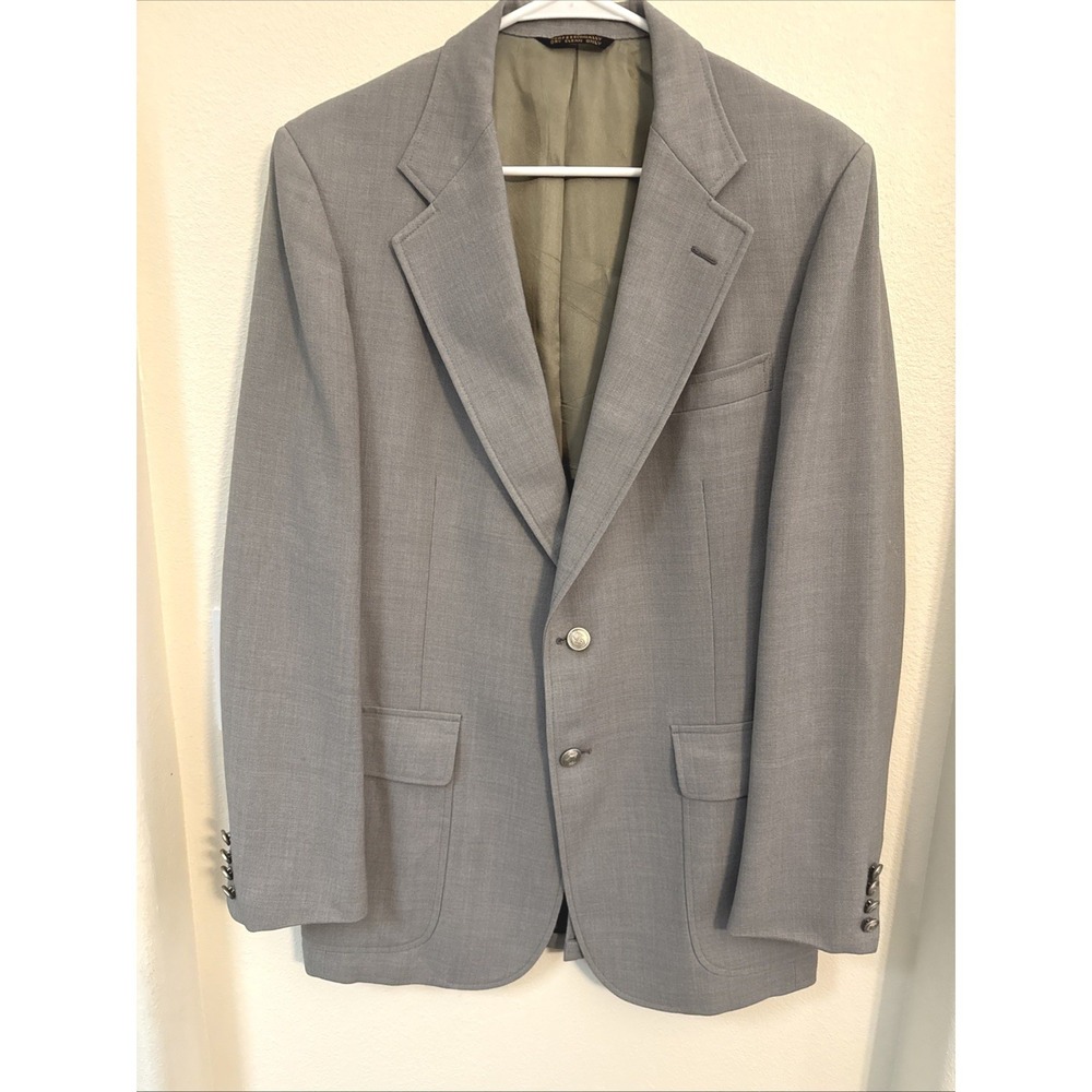 Cricketeer Mens Vintage Gray Two Button Blazer Silver Crest Buttons USA Made 40R